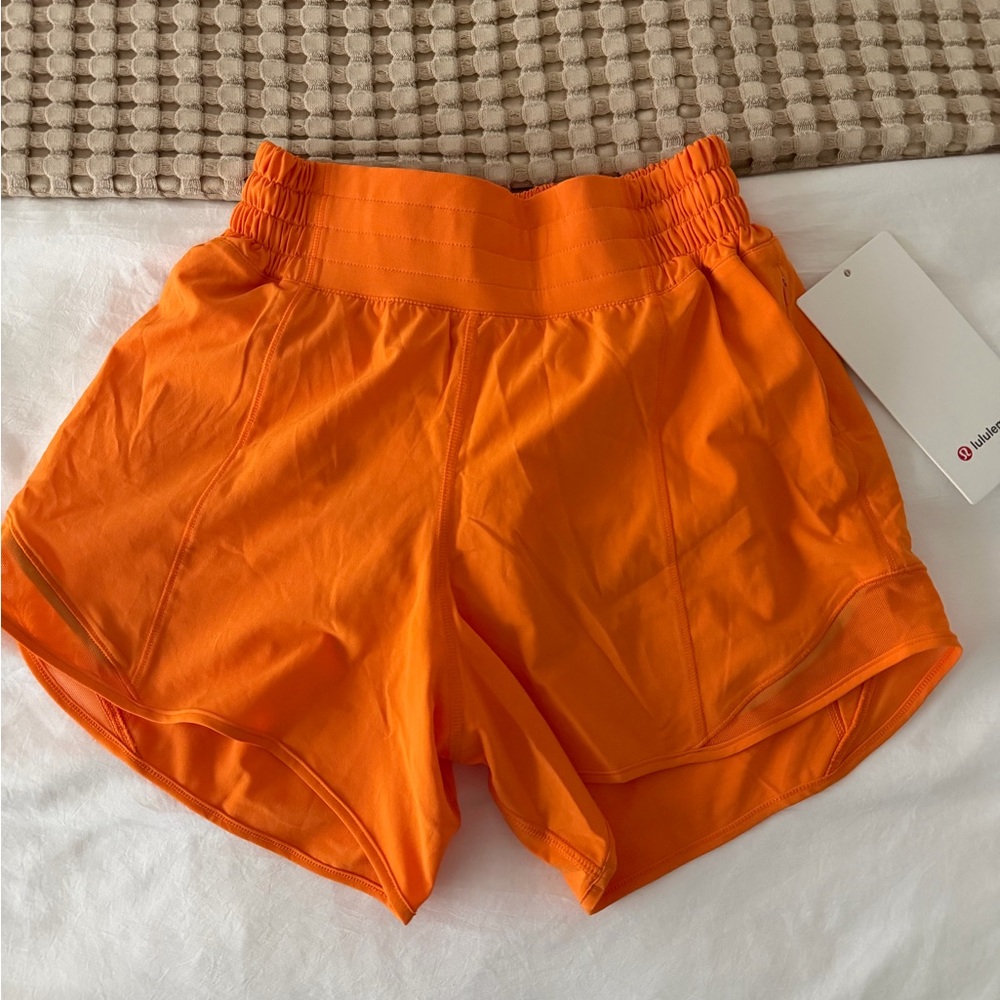 Lululemon Hotty Hot HR short